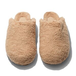 Intentionally Blank Apres Slipper